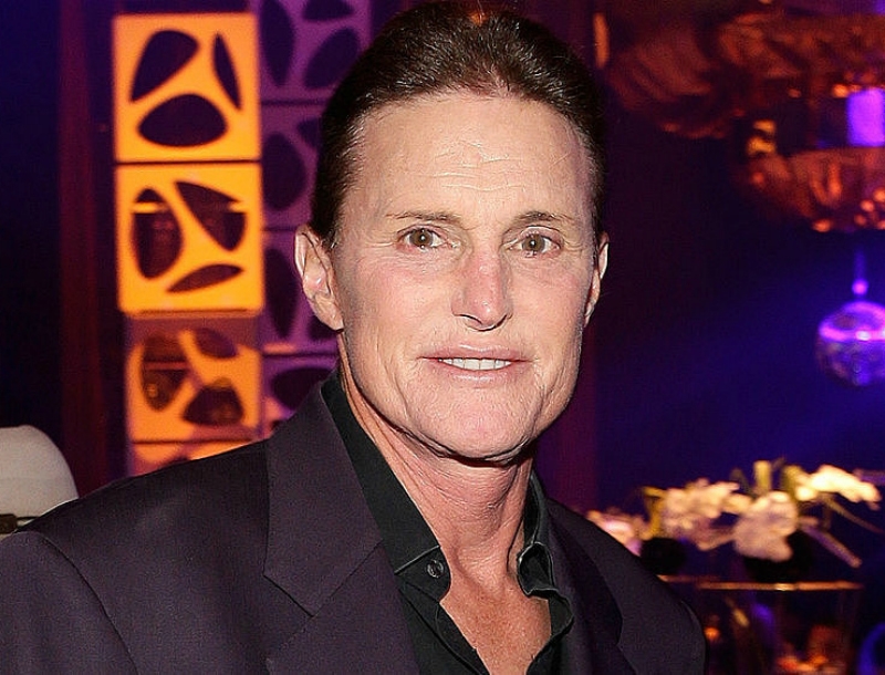 Bruce Jenner: Στο εξώφυλλο του Vanity Fair ως γυναίκα Bruce Jenner: Στο εξώφυλλο του Vanity Fair ως γυναίκα