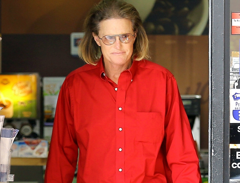Bruce Jenner: Δεν έστελνα μήνυμα την ώρα της σύγκρουσης- To κινητό μου το έχει η αστυνομία Bruce Jenner: Δεν έστελνα μήνυμα την ώρα της σύγκρουσης- To κινητό μου το έχει η αστυνομία