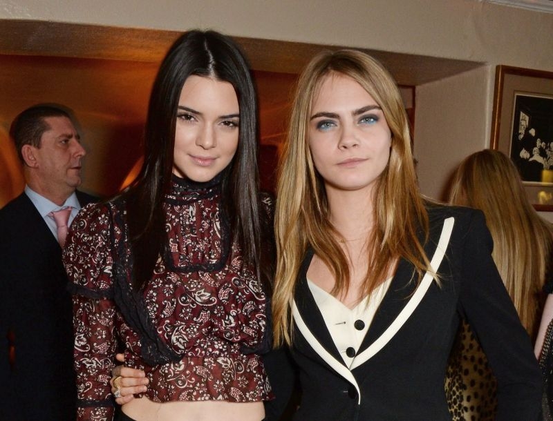Kendall In, Cara out; Η Jenner προ των πυλών της Chanel Kendall In, Cara out; Η Jenner προ των πυλών της Chanel