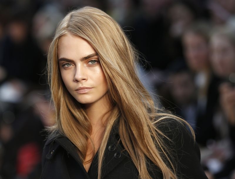 Cara Delevingne: Το modeling με οδήγησε στην κατάθλιψη Cara Delevingne: Το modeling με οδήγησε στην κατάθλιψη