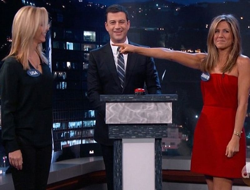 Τα Φιλαράκια... βρίστηκαν στα ελληνικά: Aniston σε Kudrow είσαι μ@λ@κ@ς! Τα Φιλαράκια... βρίστηκαν στα ελληνικά: Aniston σε Kudrow είσαι μ@λ@κ@ς!