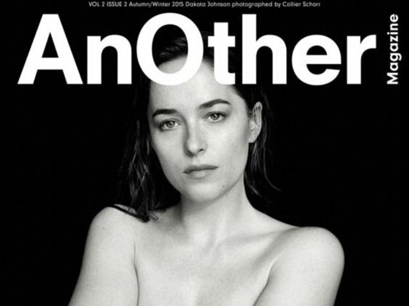 Fifty Shades of Dakota: Ποζάρει topless σε εξώφυλλο περιοδικού Fifty Shades of Dakota: Ποζάρει topless σε εξώφυλλο περιοδικού