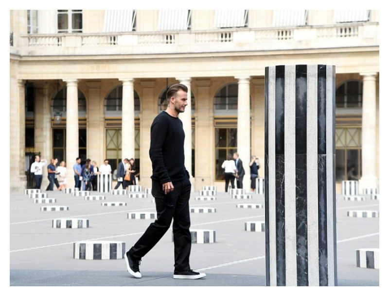 Ποια Kate Moss; Όλοι τον David Beckham κοιτούσαν στο Παρίσι! Ποια Kate Moss; Όλοι τον David Beckham κοιτούσαν στο Παρίσι!