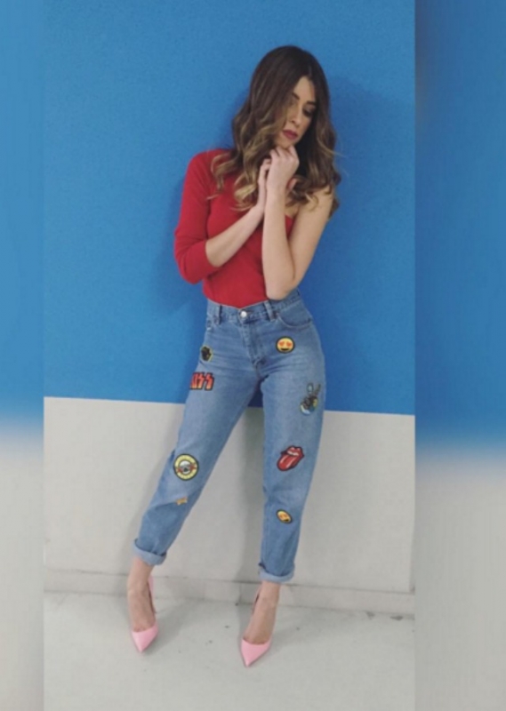 Street style : Η Demy με το ιδανικό casual-chic look Street style : Η Demy με το ιδανικό casual-chic look
