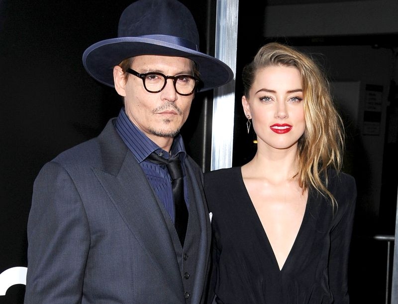 Johnny Depp : Παίρνει διαζύγιο με την Amber Heard! Johnny Depp : Παίρνει διαζύγιο με την Amber Heard!