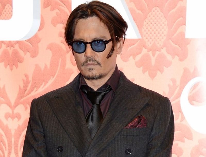 Johnny Depp: Απειλούν με ευθανασία τα σκυλάκια του! Johnny Depp: Απειλούν με ευθανασία τα σκυλάκια του!
