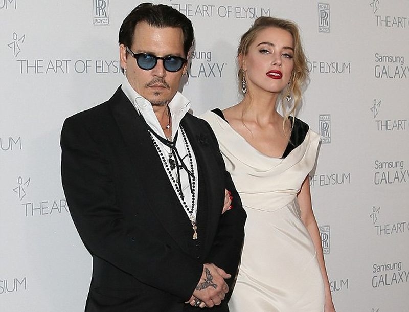 Johnny Depp: Έφυγε από τους Πειρατές της Καραϊβικής για να σώσει τον γάμο του; Johnny Depp: Έφυγε από τους Πειρατές της Καραϊβικής για να σώσει τον γάμο του;