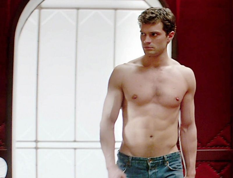 Jamie Dornan: Του πρόσφεραν 1,5 εκατομμύρια δολάρια για να γδυθεί στο Fifty Shades Darker! Jamie Dornan: Του πρόσφεραν 1,5 εκατομμύρια δολάρια για να γδυθεί στο Fifty Shades Darker!