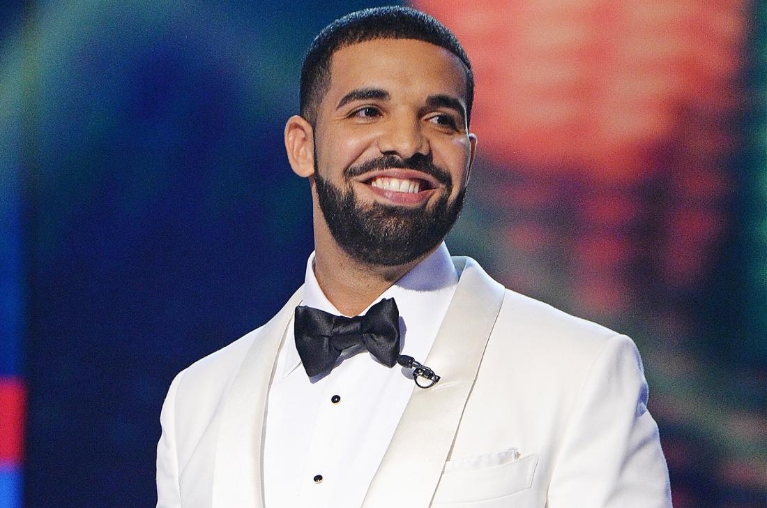 Κάτι τρέχει με τον Drake - Εισήχθη επειγόντως στο νοσοκομείο Κάτι τρέχει με τον Drake - Εισήχθη επειγόντως στο νοσοκομείο