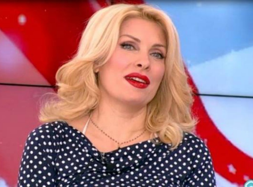 Ο εκνευρισμός της τηλεθεάτριας με την εκπομπή της Ελένης (video) Ο εκνευρισμός της τηλεθεάτριας με την εκπομπή της Ελένης (video)