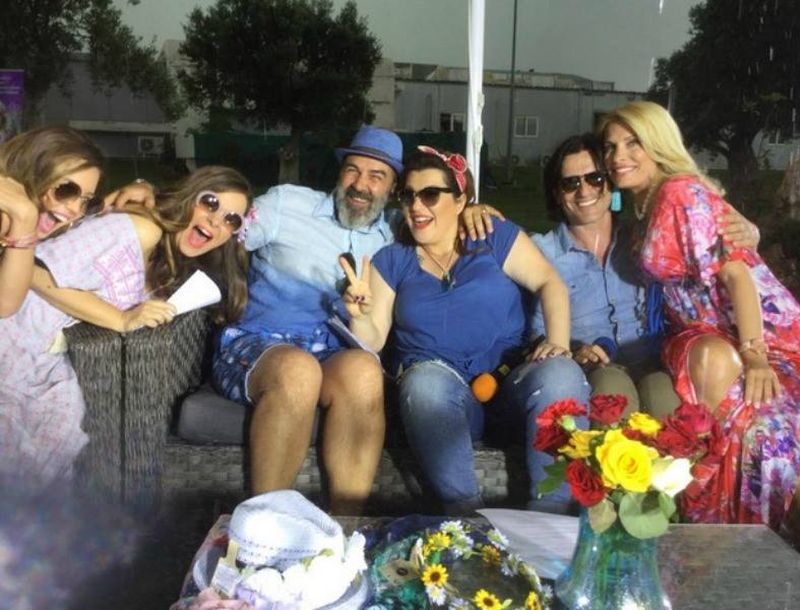 Ελένη Μενεγάκη: Εκπομπή με καταιγίδα! Ελένη Μενεγάκη: Εκπομπή με καταιγίδα!