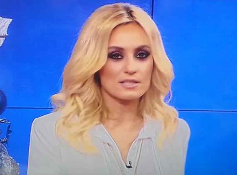 Η Ελεονώρα Μελέτη επέστρεψε στη μεσημεριανή ζώνη! (video) Η Ελεονώρα Μελέτη επέστρεψε στη μεσημεριανή ζώνη! (video)