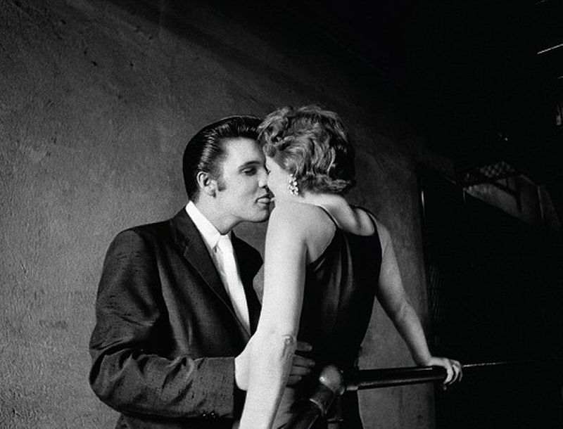 Elvis Presley: Ανέκδοτες φωτογραφίες πριν γίνει θρύλος Elvis Presley: Ανέκδοτες φωτογραφίες πριν γίνει θρύλος