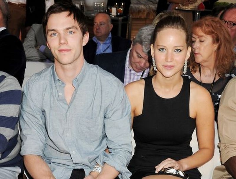 Nicholas Hoult: Θέλει την Jennifer Lawrence πίσω! Nicholas Hoult: Θέλει την Jennifer Lawrence πίσω!