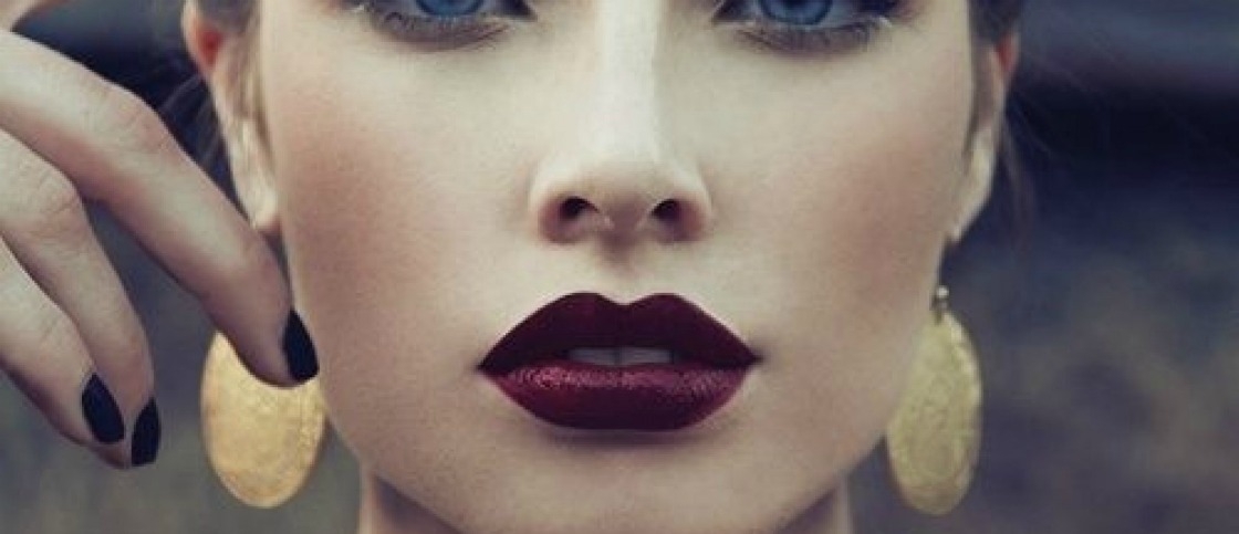 Οι τάσεις για το φθινοπωρινό make up είναι εδώ! Οι τάσεις για το φθινοπωρινό make up είναι εδώ!