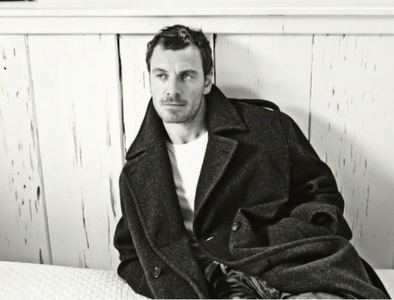 Michael Fassbender: Το video της φωτογράφισης του για το T magazine Michael Fassbender: Το video της φωτογράφισης του για το T magazine