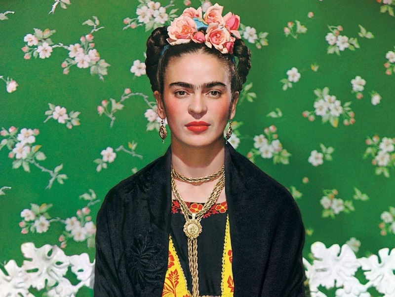 Frida Kahlo: Διαφορετική όπως κι εσύ! Frida Kahlo: Διαφορετική όπως κι εσύ!