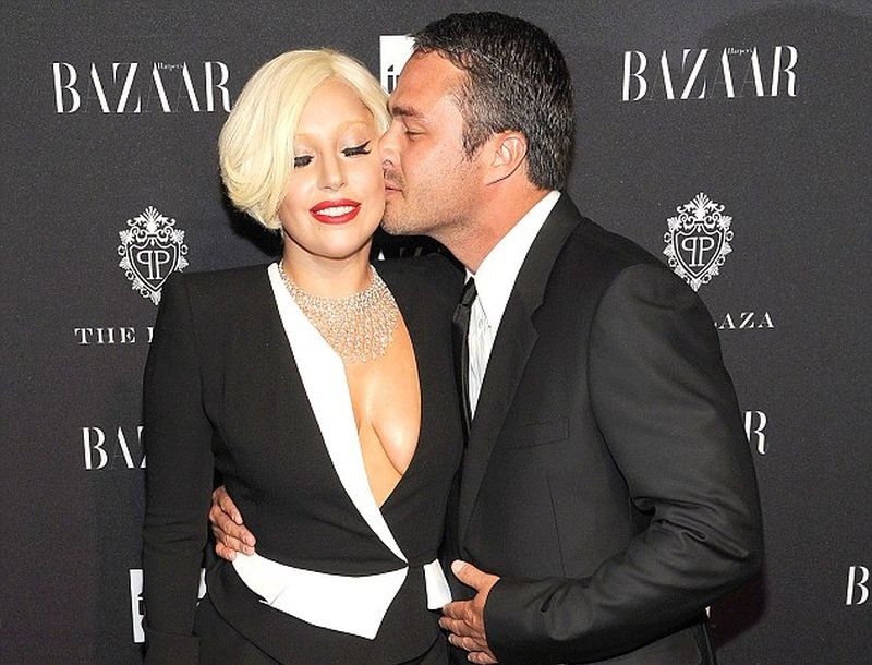 Lady Gaga: Δεν πιστεύω ακόμη ότι αρραβωνιάστηκα! Lady Gaga: Δεν πιστεύω ακόμη ότι αρραβωνιάστηκα!