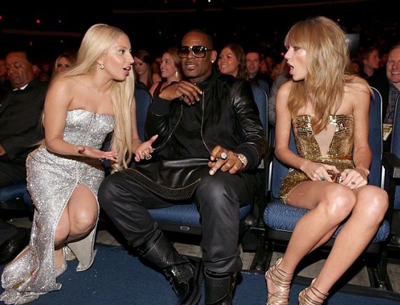 Lady Gaga: Παρηγορεί την Taylor Swift επειδή είναι single Lady Gaga: Παρηγορεί την Taylor Swift επειδή είναι single