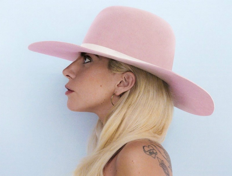 Χρόνια πολλά Lady Gaga! Oι πιο παράξενες φωτογραφίες σου στο Instagram Χρόνια πολλά Lady Gaga! Oι πιο παράξενες φωτογραφίες σου στο Instagram