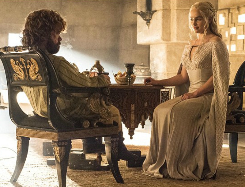 Game of Thrones: O πόλεμος άρχισε κι όλοι έγιναν... ζόμπι!