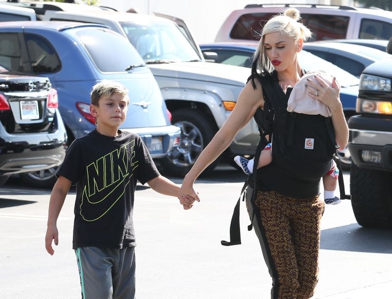 H Gwen Stefani είναι μια cool και τρυφερή μαμά H Gwen Stefani είναι μια cool και τρυφερή μαμά
