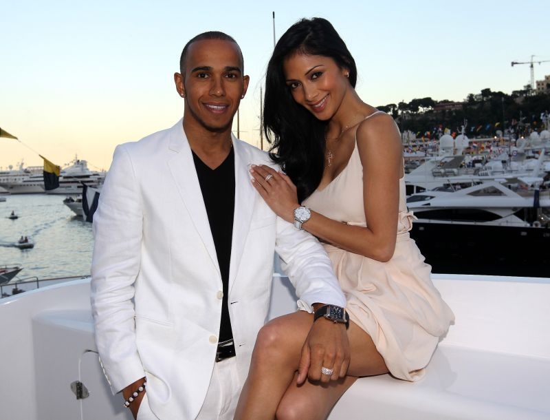 The End: Χώρισαν Lewis Hamilton και Nicole Scherzinger The End: Χώρισαν Lewis Hamilton και Nicole Scherzinger
