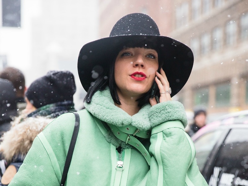 Hat Trends: 6 καπέλα που πρέπει να φορέσεις φέτος για να είσαι στη μόδα Hat Trends: 6 καπέλα που πρέπει να φορέσεις φέτος για να είσαι στη μόδα