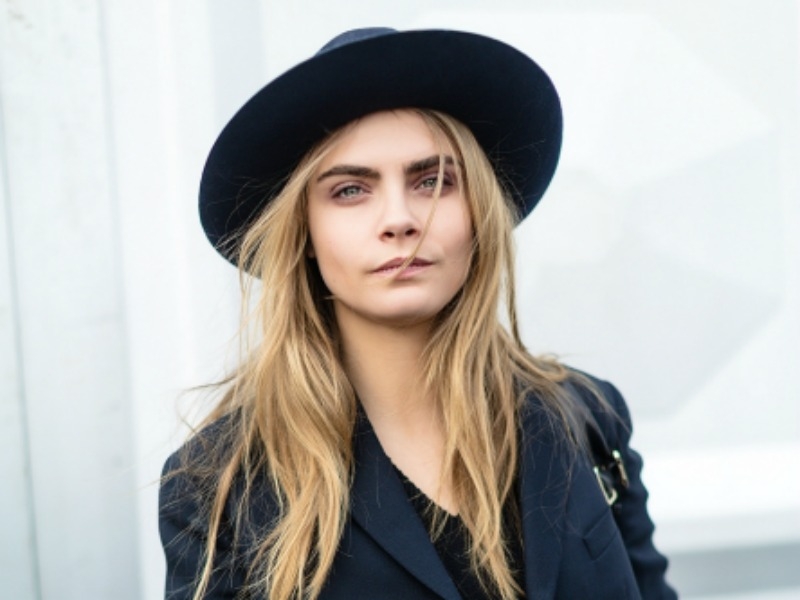 Put your hat on! 10 καπέλα, για τις βροχερές μέρες! Put your hat on! 10 καπέλα, για τις βροχερές μέρες!