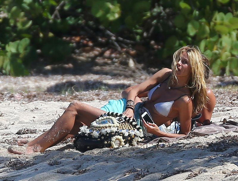 Με μπικίνι και full in love η Heidi Klum Με μπικίνι και full in love η Heidi Klum