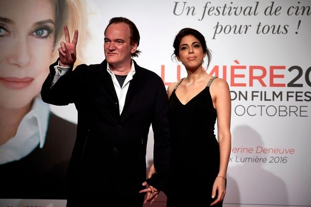Παντρεύτηκε ο Quentin Tarantino Παντρεύτηκε ο Quentin Tarantino