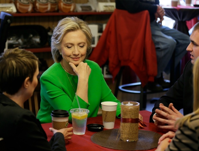 H Hillary Clinton δικτυώνεται! Έφτιαξε Instagram H Hillary Clinton δικτυώνεται! Έφτιαξε Instagram