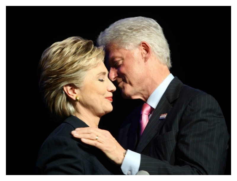 Η Hillary Clinton ήξερε ότι ο Bill Clinton ήταν σεξομανής! Η Hillary Clinton ήξερε ότι ο Bill Clinton ήταν σεξομανής!