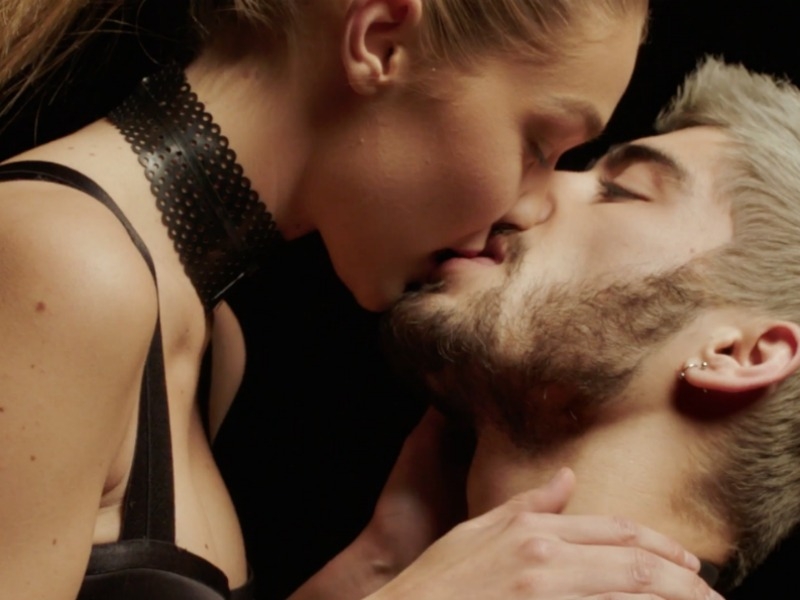 Sex me up: Aυτά είναι τα πιο σέξι video clip για το 2016 Sex me up: Aυτά είναι τα πιο σέξι video clip για το 2016