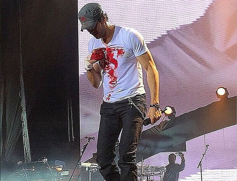 Enrique Iglesias: Έπαθε μεγαλύτερη ζημιά από το drone 