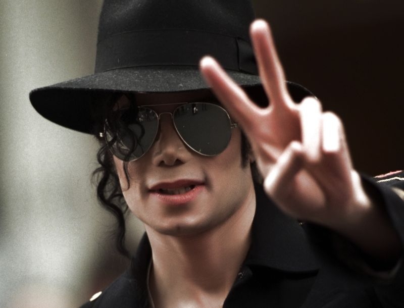 Michael Jackson: Ζει κι αυτή είναι η απόδειξη! Happy Birthday... Michael Jackson: Ζει κι αυτή είναι η απόδειξη! Happy Birthday...