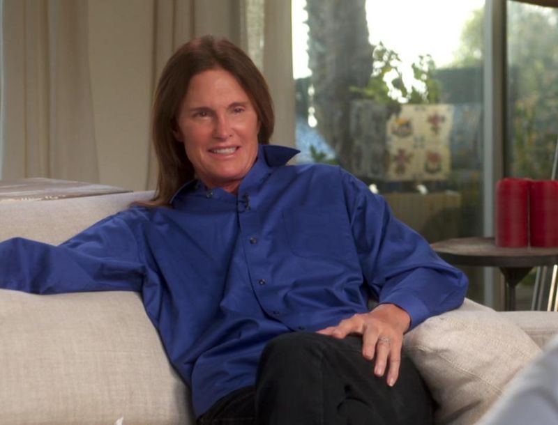 Bruce Jenner: Οι άντρες στηρίζουν την απόφαση του να γίνει γυναίκα βάφοντας τα νύχια τους Bruce Jenner: Οι άντρες στηρίζουν την απόφαση του να γίνει γυναίκα βάφοντας τα νύχια τους