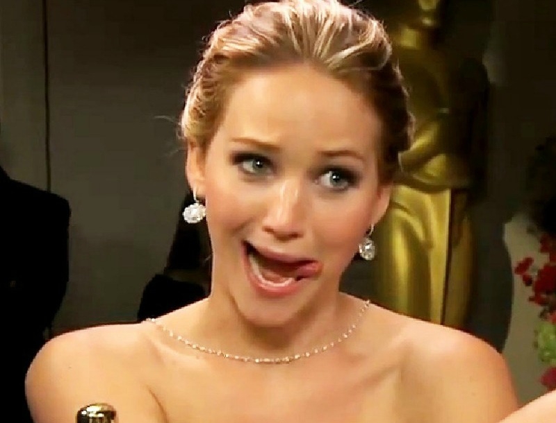 Jennifer Lawrence: Τσαλακώνεται για ακόμα μια φορά στην TV και μιμείται εκπληκτικά τη Cher! Jennifer Lawrence: Τσαλακώνεται για ακόμα μια φορά στην TV και μιμείται εκπληκτικά τη Cher!