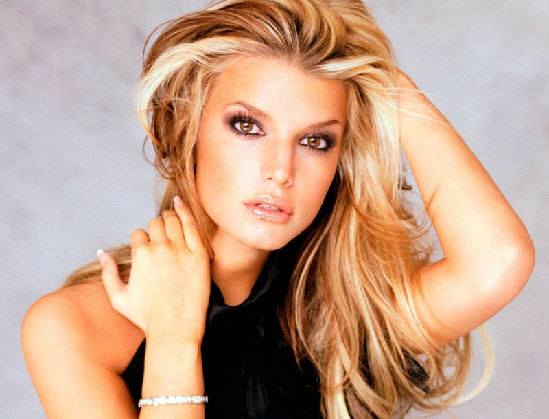 Αγνώριστη η Jessica Simpson! Η νέα της εικόνα μας τρόμαξε Αγνώριστη η Jessica Simpson! Η νέα της εικόνα μας τρόμαξε