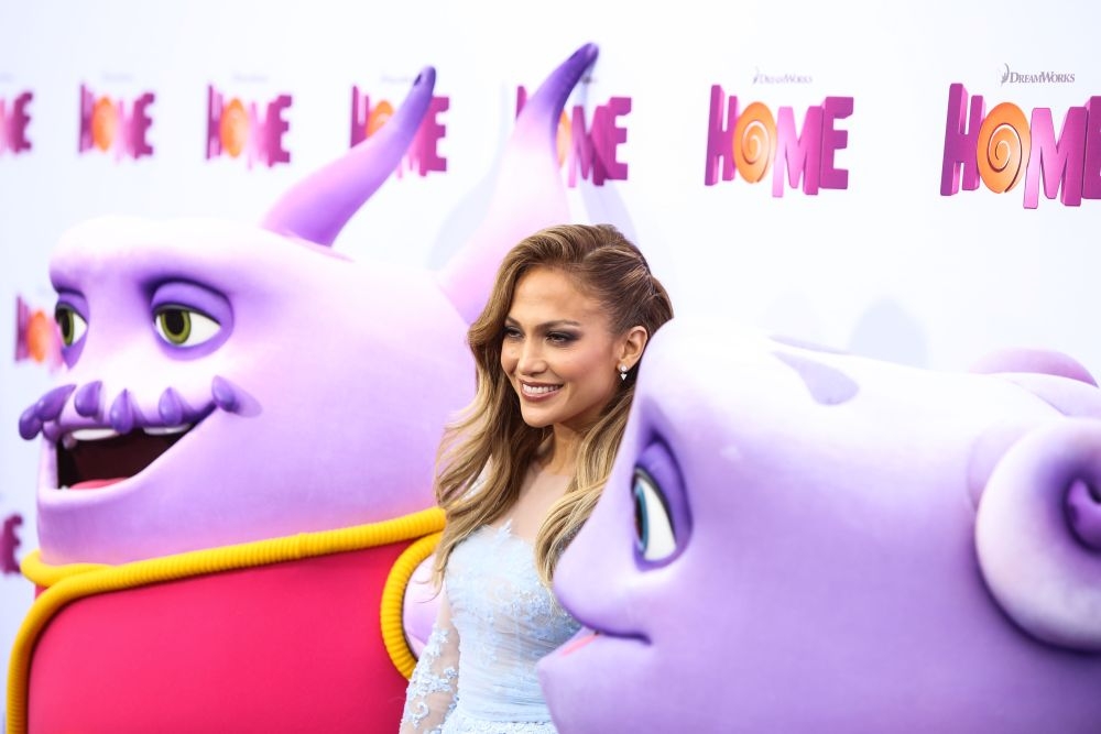Home: Rihanna και Jennifer Lopez στην λαμπερή πρεμιέρα Home: Rihanna και Jennifer Lopez στην λαμπερή πρεμιέρα