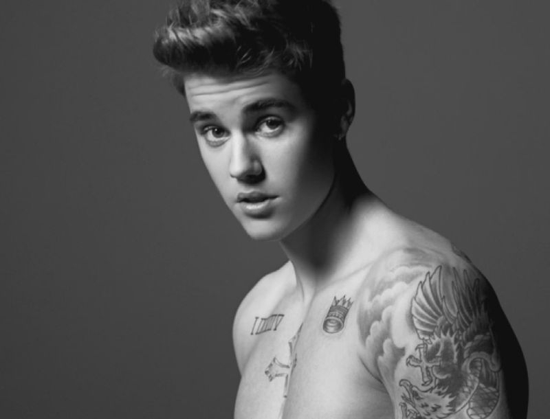Απειλεί ο Justin Bieber! To gif που τον νευρίασε