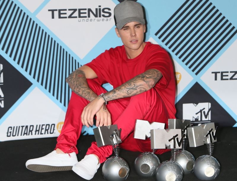 MTV EMA Awards: Σάρωσε ο Justin Bieber – Όλοι οι νικητές MTV EMA Awards: Σάρωσε ο Justin Bieber – Όλοι οι νικητές