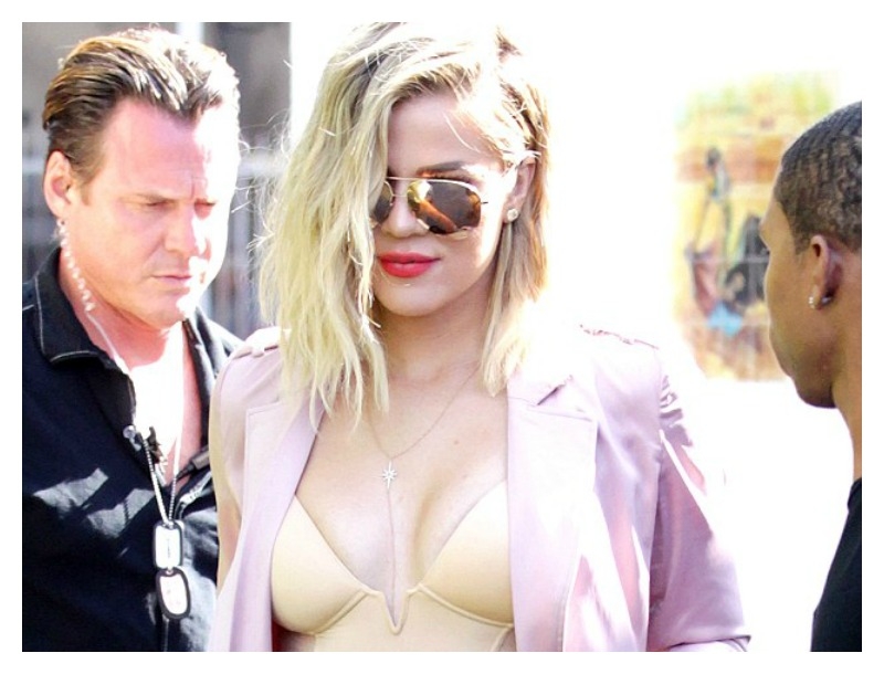 Khloe Kardashian: OJ Simpson κάνει τεστ πατρότητας! Είναι ο αληθινός της πατέρας; Khloe Kardashian: OJ Simpson κάνει τεστ πατρότητας! Είναι ο αληθινός της πατέρας;