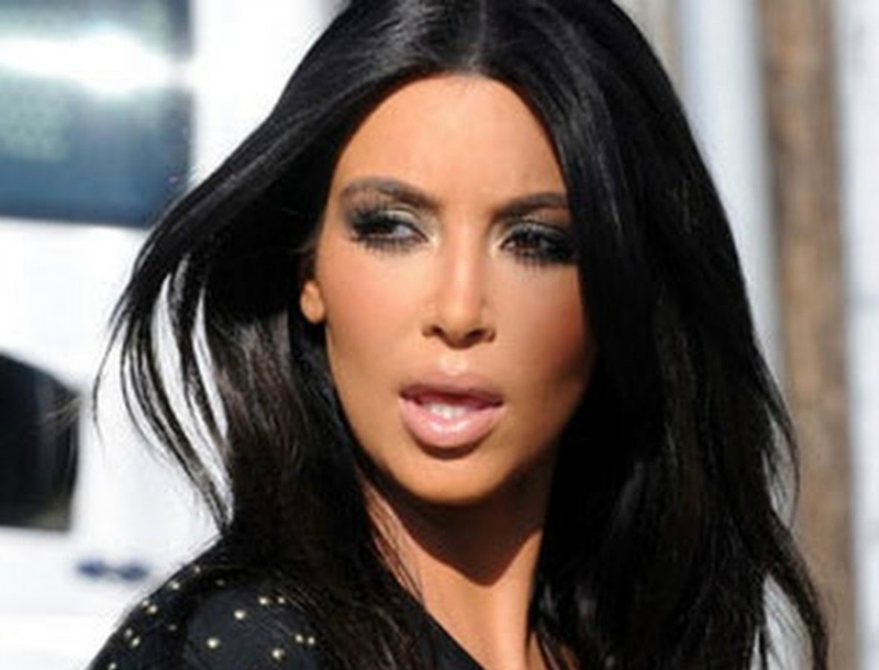 Kim Kardashian: Εξοργισμένη με γυμνές παπαράτσι φωτογραφίες! Kim Kardashian: Εξοργισμένη με γυμνές παπαράτσι φωτογραφίες!