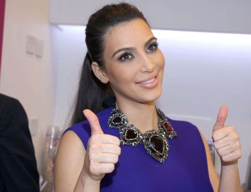 Kim Kardashian: Περιμένει δίδυμα; Kim Kardashian: Περιμένει δίδυμα;