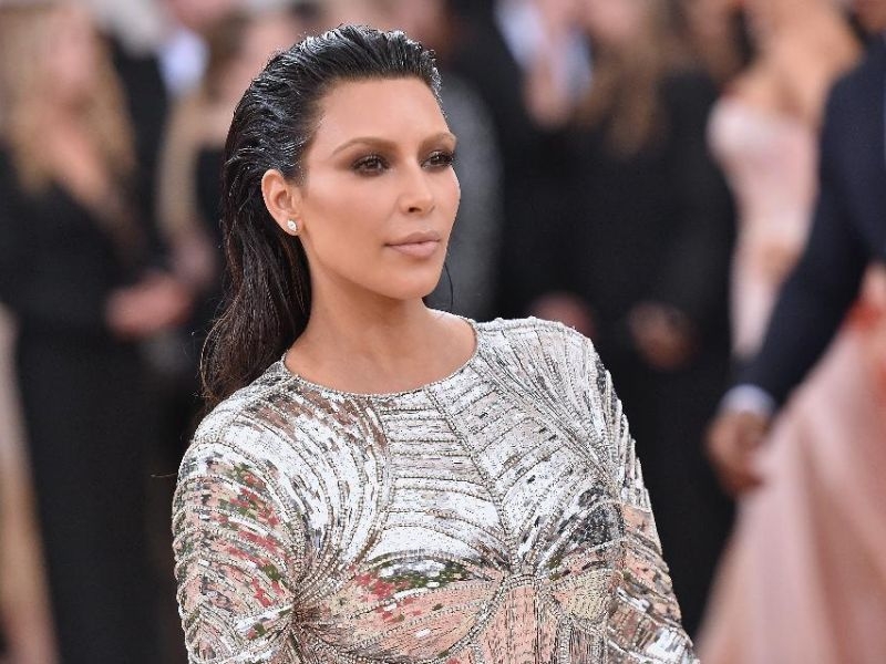 Kim Kardashian: Στο εξώφυλλο του Forbes σαν super επιχειρηματίας! Kim Kardashian: Στο εξώφυλλο του Forbes σαν super επιχειρηματίας!