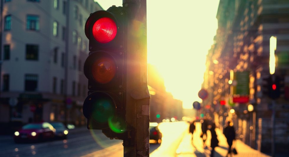 Όλα όσα με εκνευρίζουν στο δρόμο για τη δουλειά (τι κι αν είναι Αύγουστος) Όλα όσα με εκνευρίζουν στο δρόμο για τη δουλειά (τι κι αν είναι Αύγουστος)