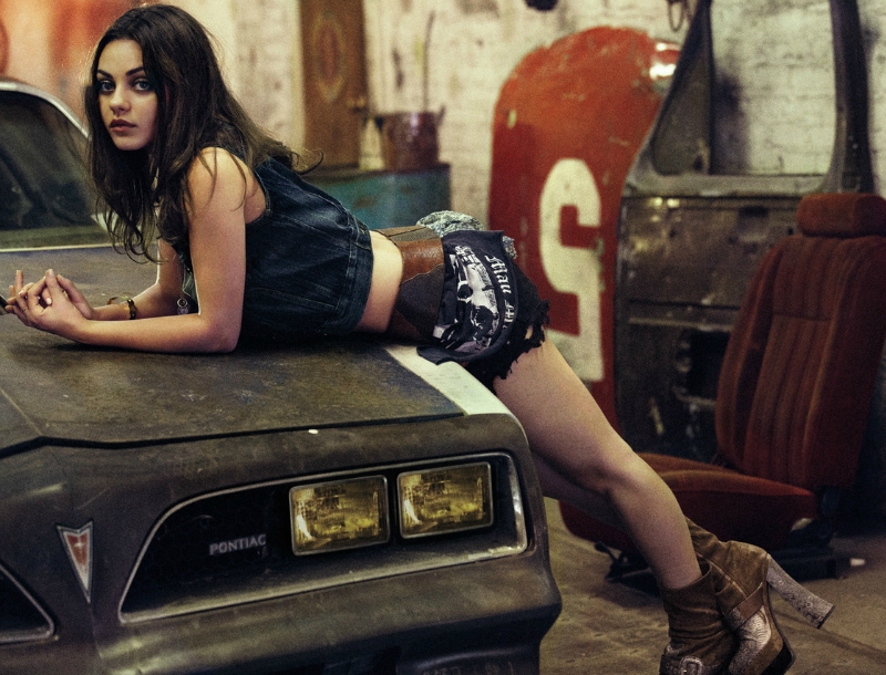 Μάνα και Hollywood δεν γίνεται: Η Mila Kunis αφήνει την καριέρα της για την Wyatt; - Κεντρική Εικόνα