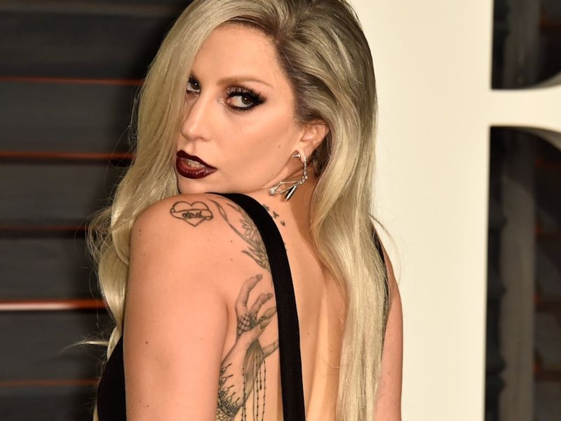 Lady Gaga : Οι καυτές σκηνές sex στο American Horror Story