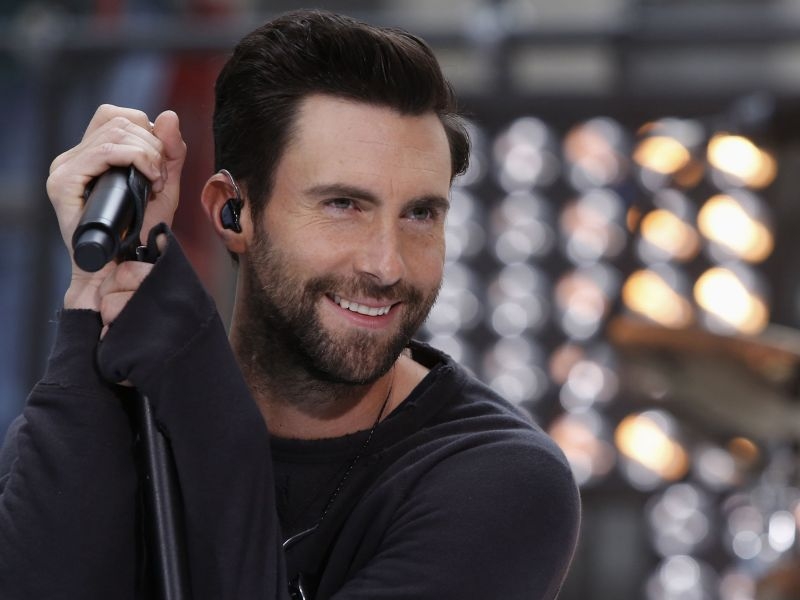 Δεν θα πιστεύεις πως έμπλεξε ο star των Maroon 5… Δεν θα πιστεύεις πως έμπλεξε ο star των Maroon 5…